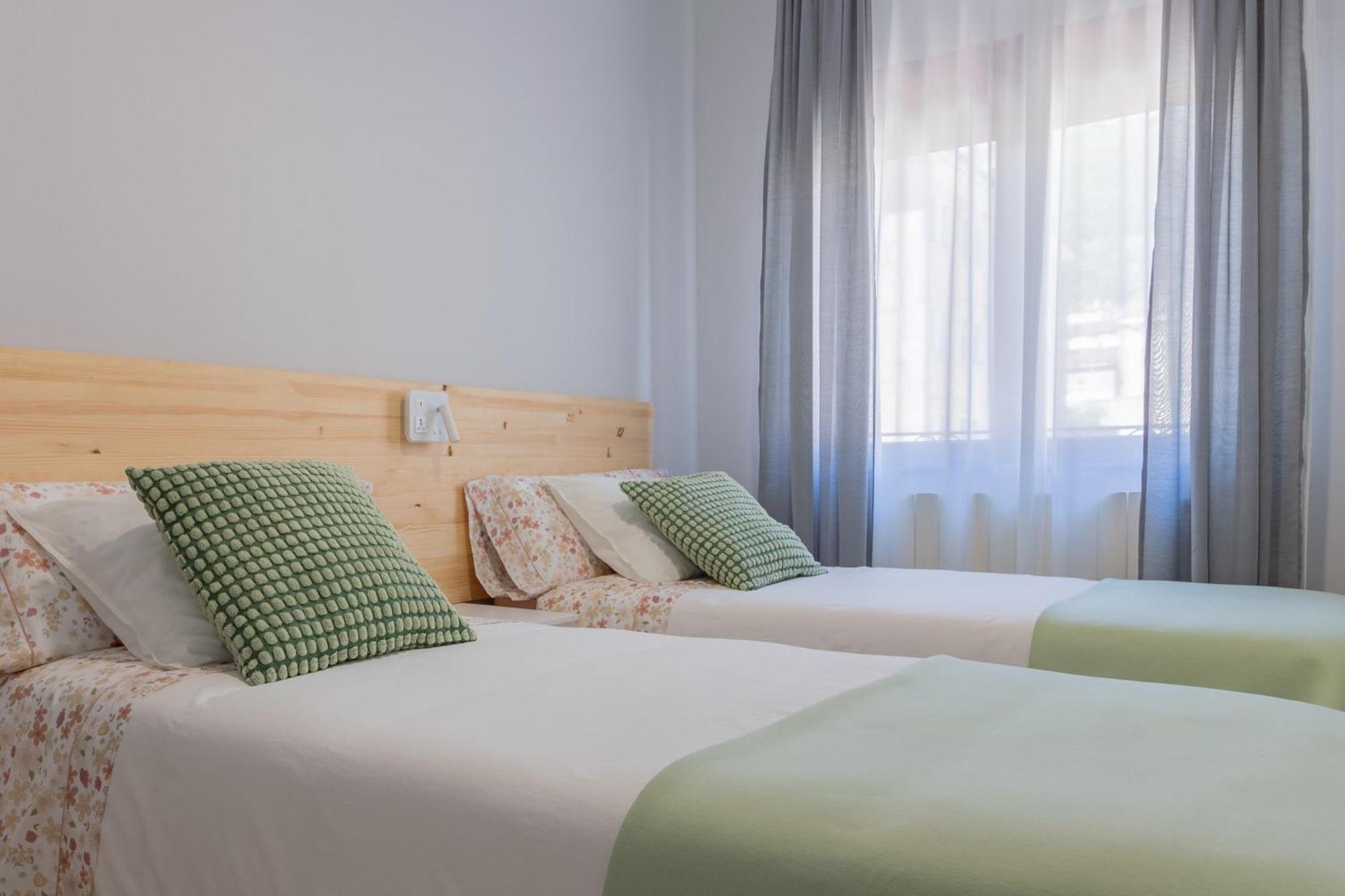 Ah Apartamento Urban Lena Vut6048As Pola de Lena Eksteriør billede